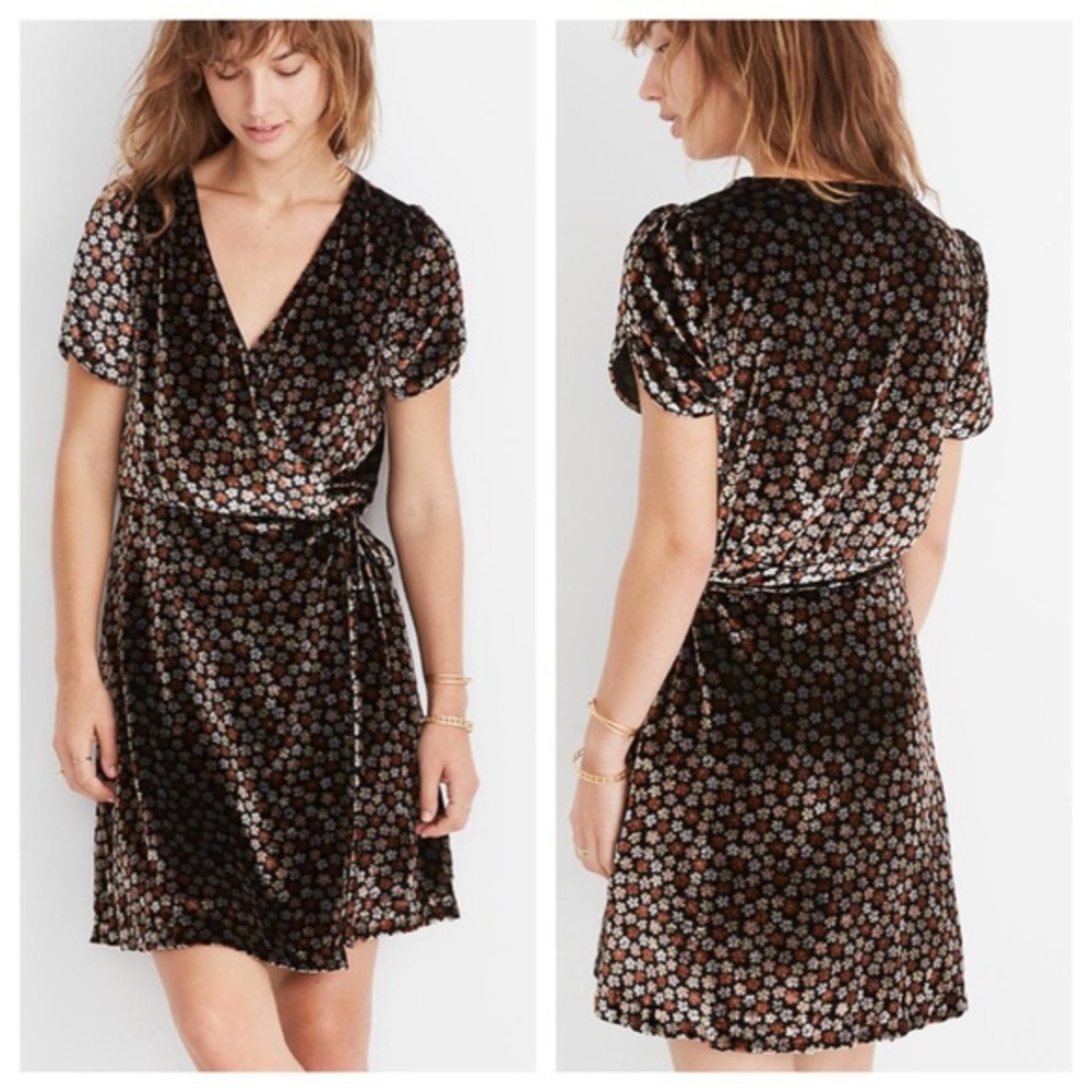 Madewell Velvet Wrap Dress in Petite Blooms